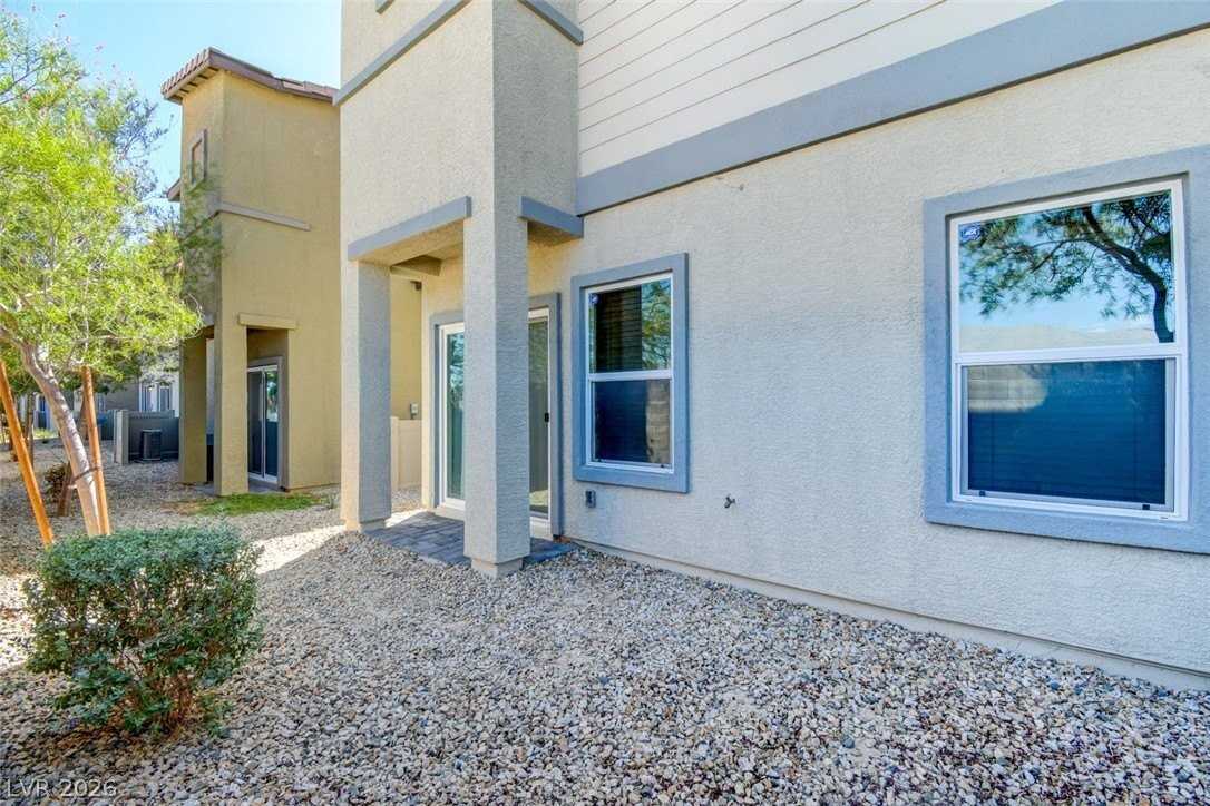4234 Lunar Canyon Ave - Photo 7 of 17