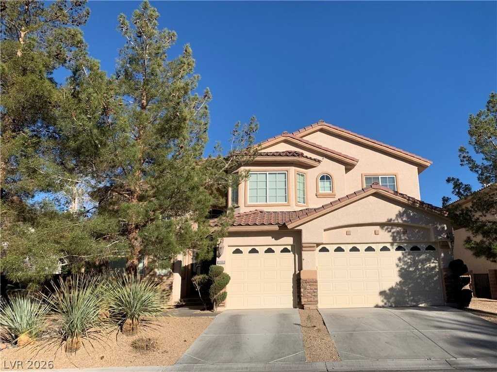 10660 Lago Cantini St - Photo 3 of 41
