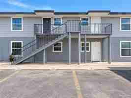 featured image of 1309 W Saint Francis Ave #19