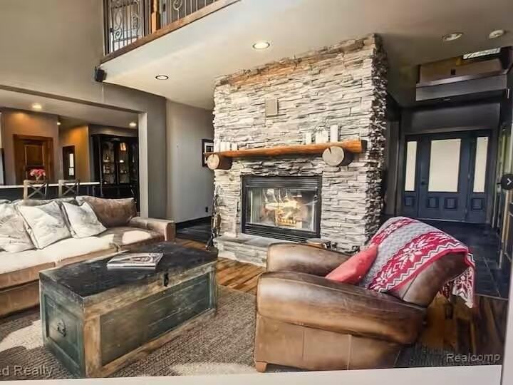 3470 E Highland Rd - Photo 7 of 29