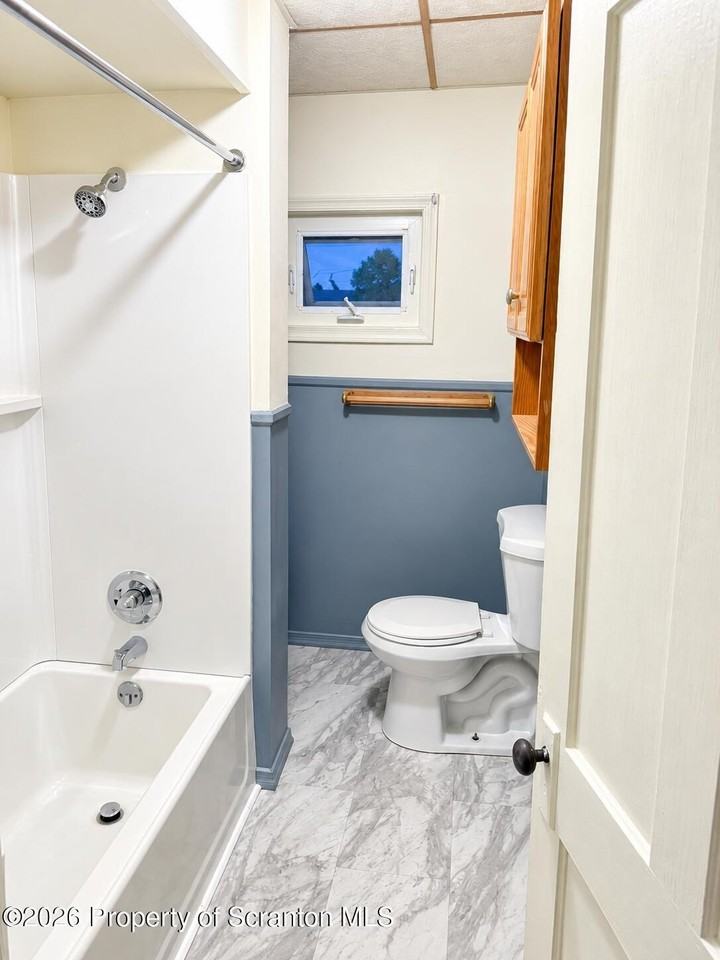 1623 Lafayette St - Photo 5 of 9