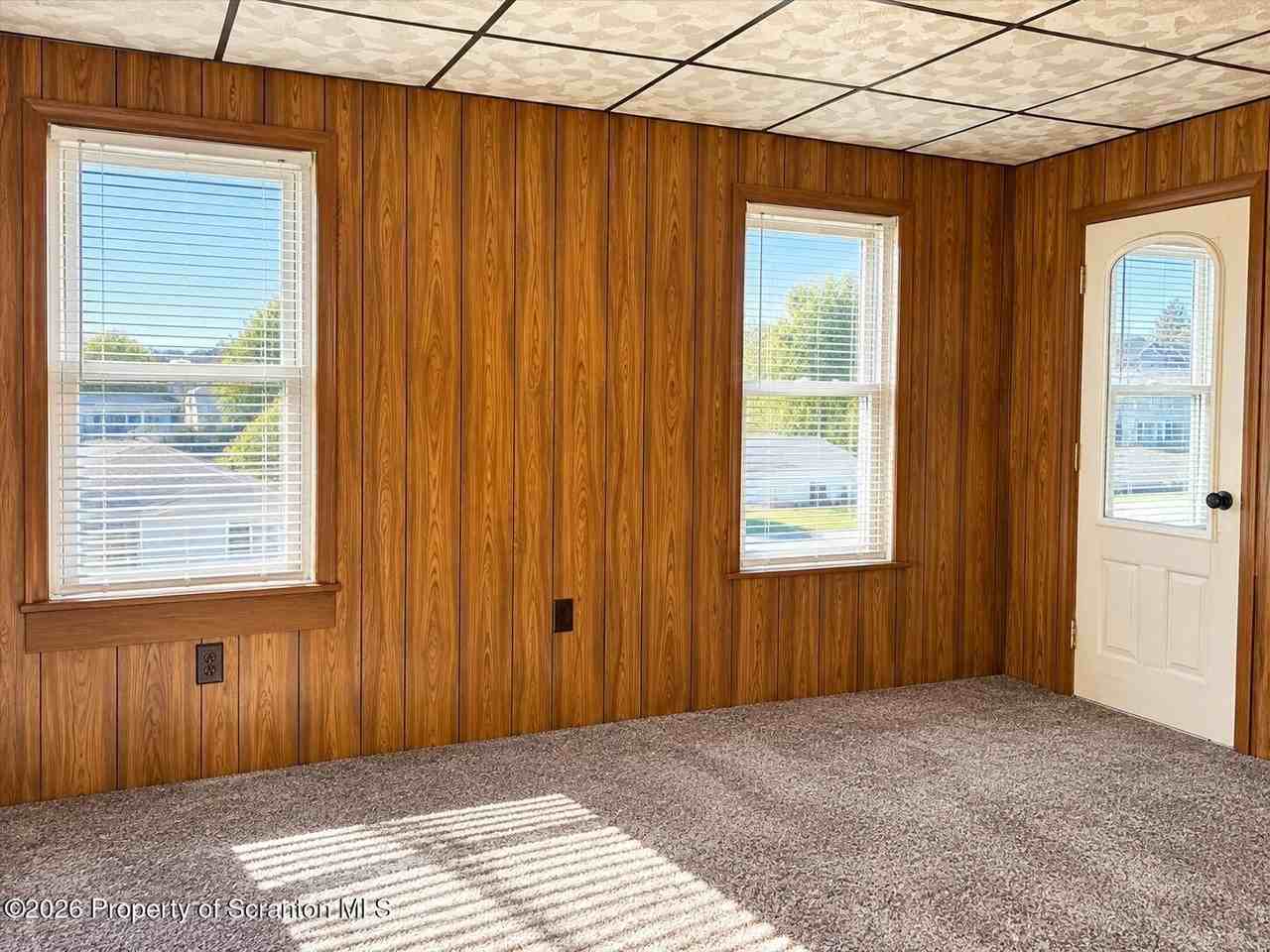1623 Lafayette St - Photo 7 of 9