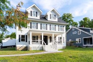 featured image of 30 E Main St
