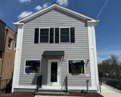 featured image of 237 Main St