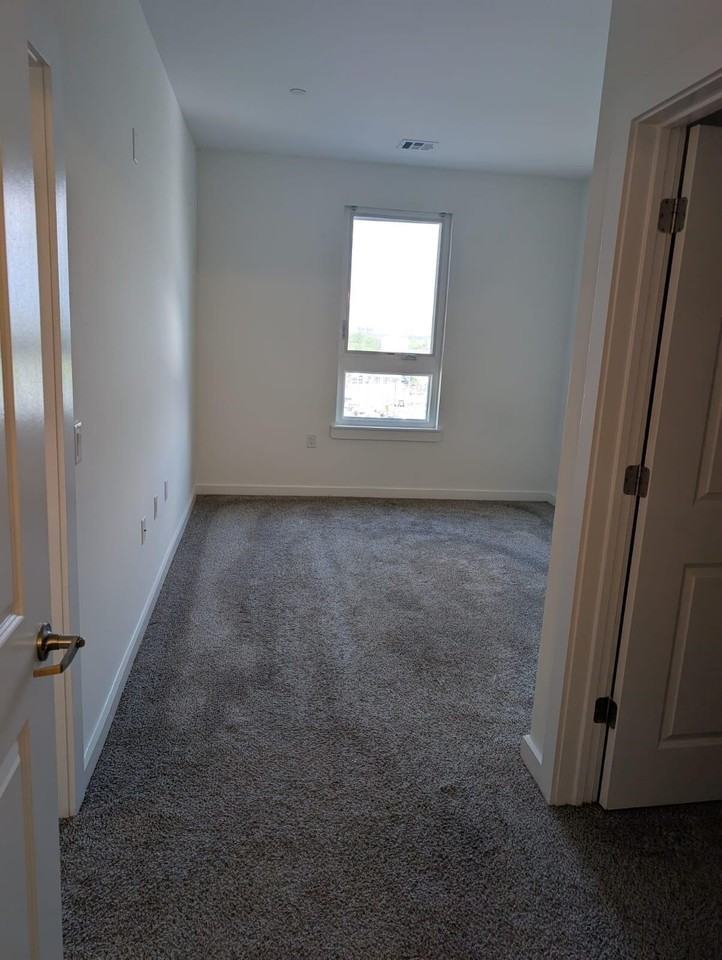 687 Ocean Ave #305 - Photo 5 of 9