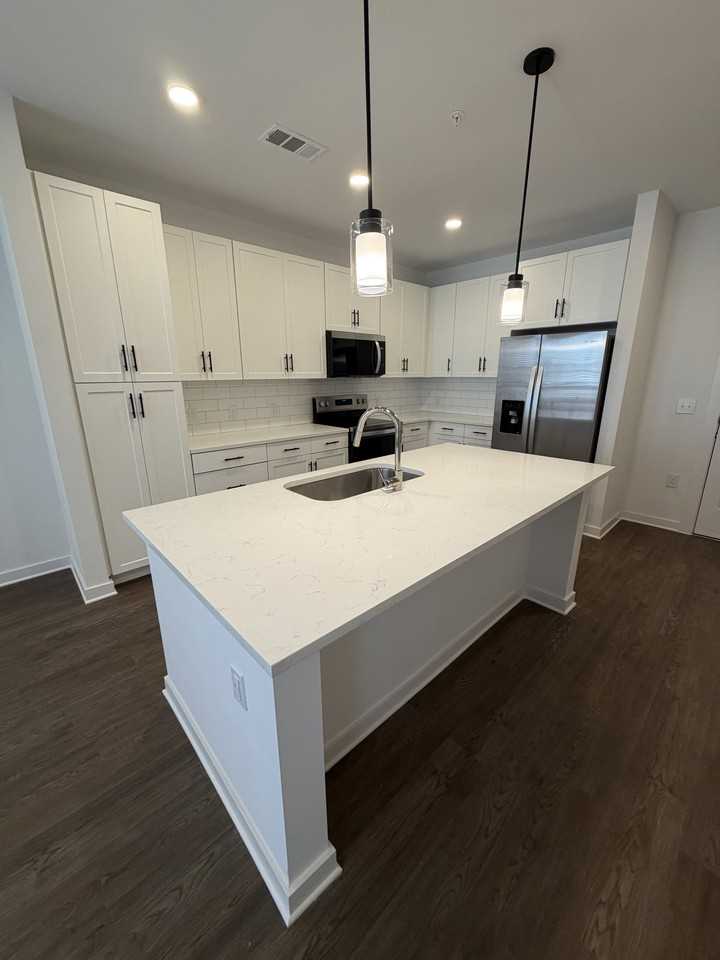 1900 W Interstate 20 #6106