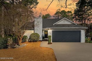 405 Spring Lake Dr - Photo 1 of 1