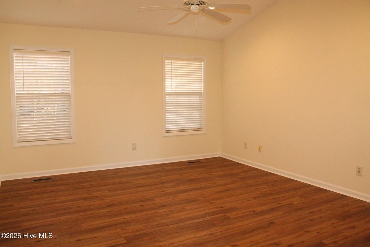 175 Pecan Grove Dr - Photo 6 of 22
