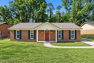 3016 Mistletoe Ave - Photo 1 of 1