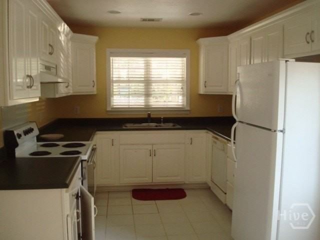 215 Old Mill Rd E - Photo 6 of 12