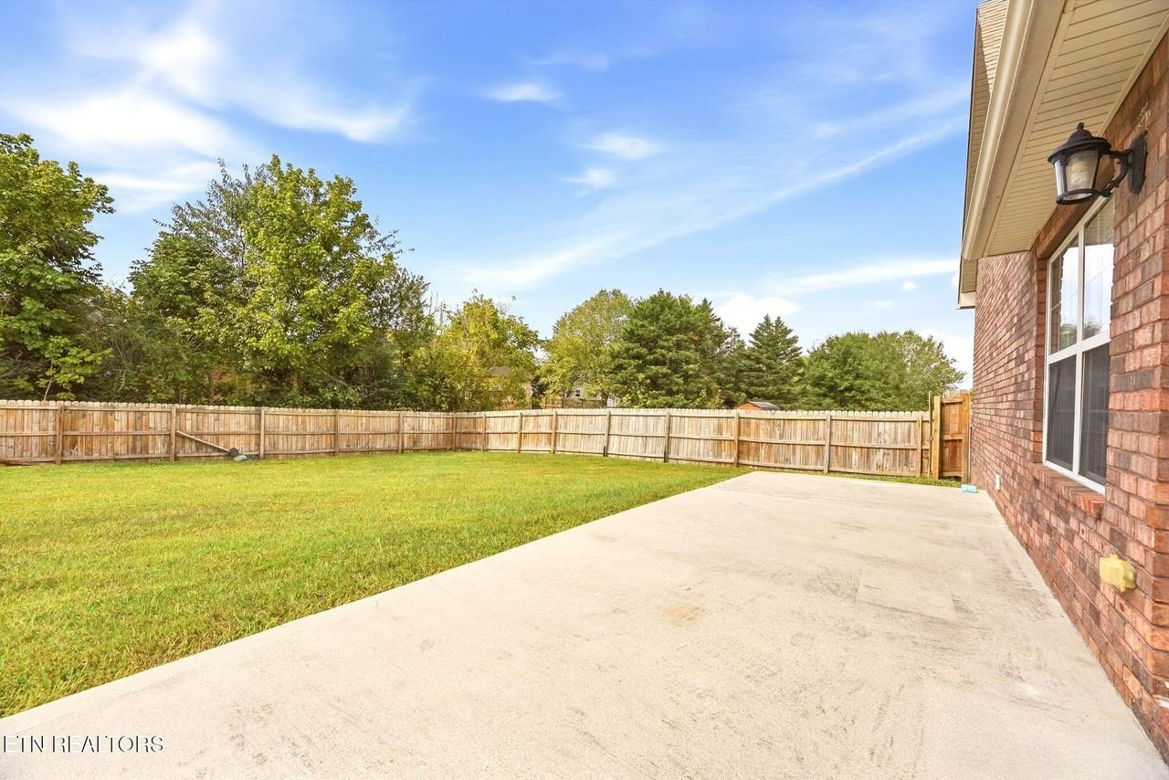 7015 Ghiradelli Rd - Photo 4 of 21