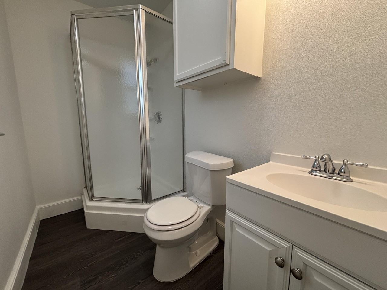 7406 Globe Ave - Photo 7 of 10