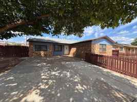 featured image of 5720 46th St