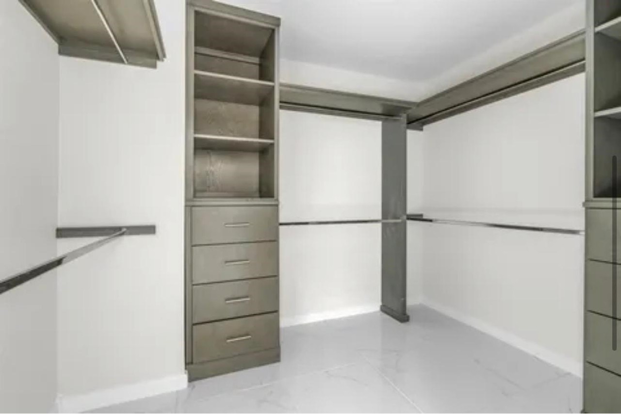 504 Gale St #B201 - Photo 6 of 13