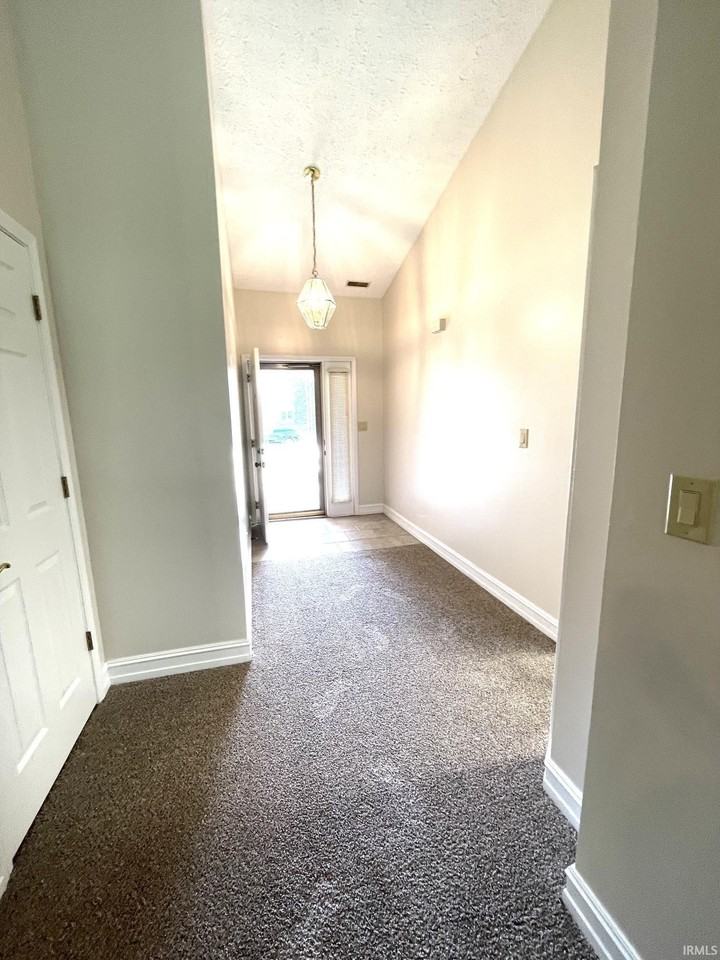 1622 Stonevalley Ct - Photo 4 of 14