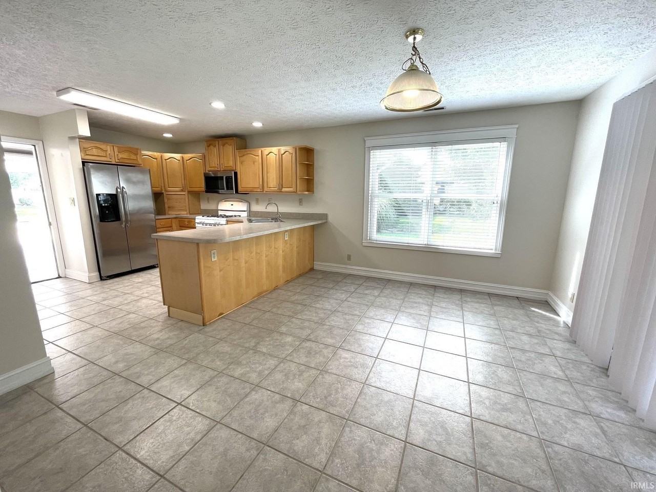 1622 Stonevalley Ct - Photo 5 of 14