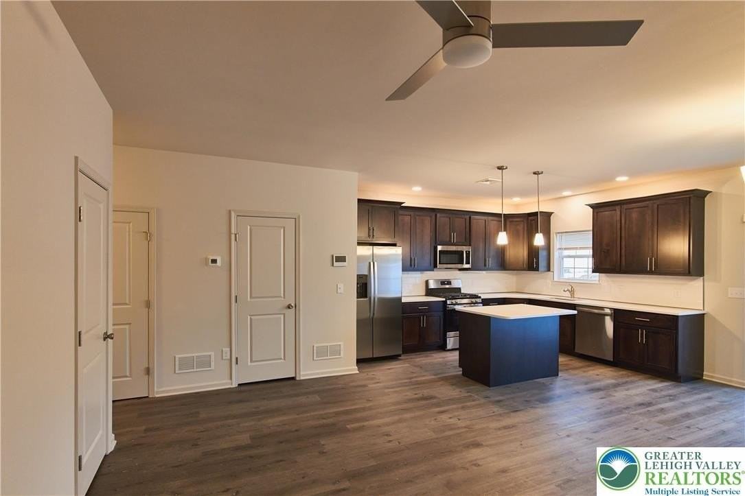 6639 Stein Way - Photo 3 of 30