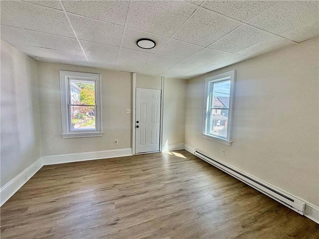 436 Market St - Photo 3 of 14