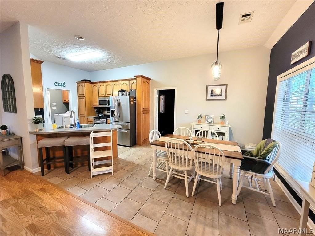 1269 Cross Creek Rd - Photo 7 of 23