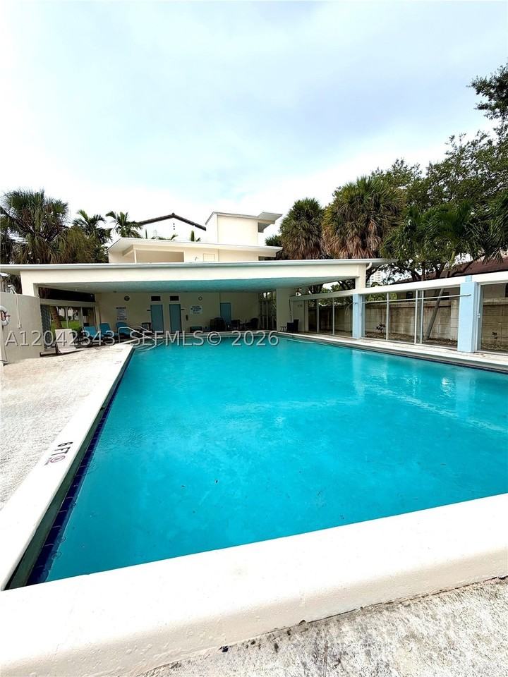 1967 S Ocean Blvd #308