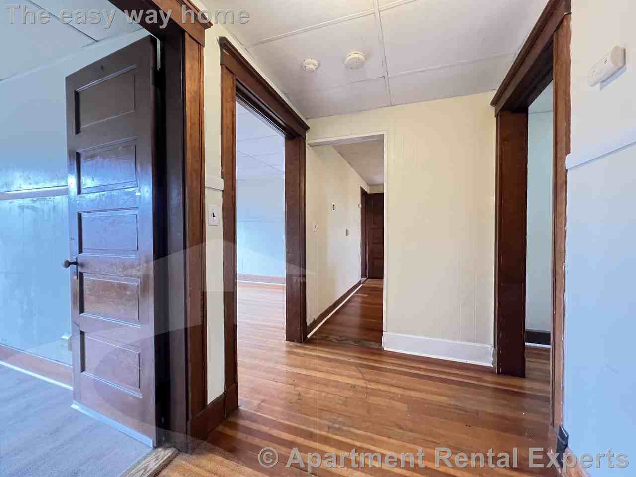 103 Norfolk St #7 - Photo 4 of 18