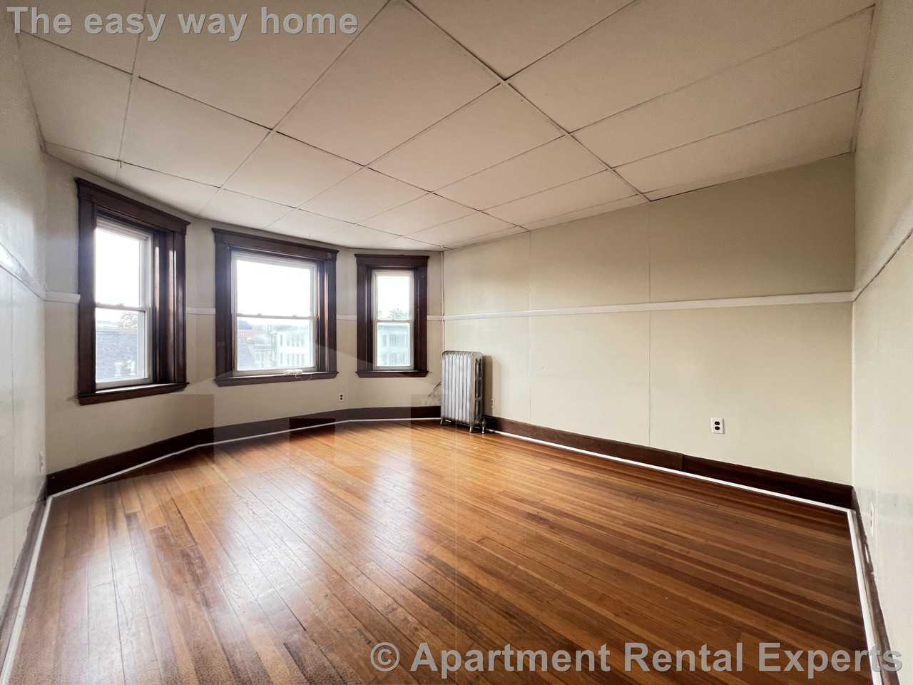 103 Norfolk St #7 - Photo 7 of 18
