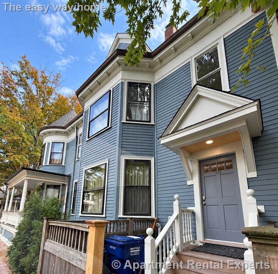 54 Garfield St #A - Photo 2 of 11