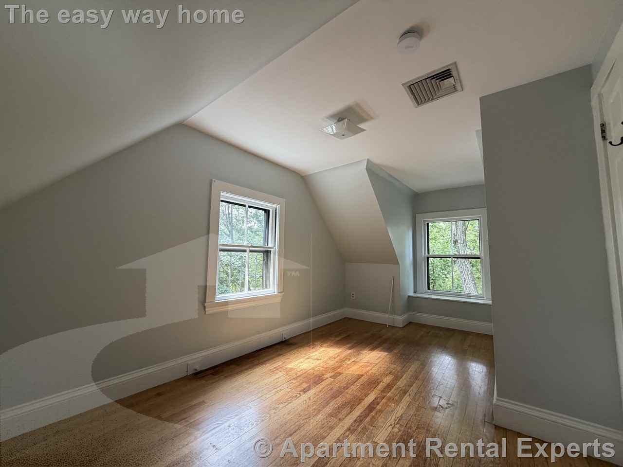 54 Garfield St #A - Photo 7 of 11