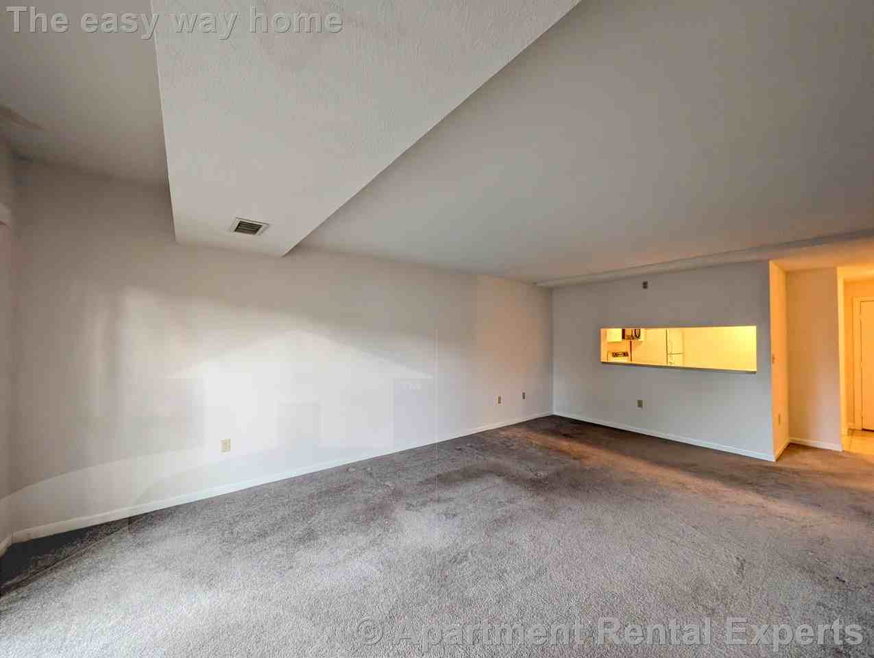 175 Beacon St #303 - Photo 5 of 15