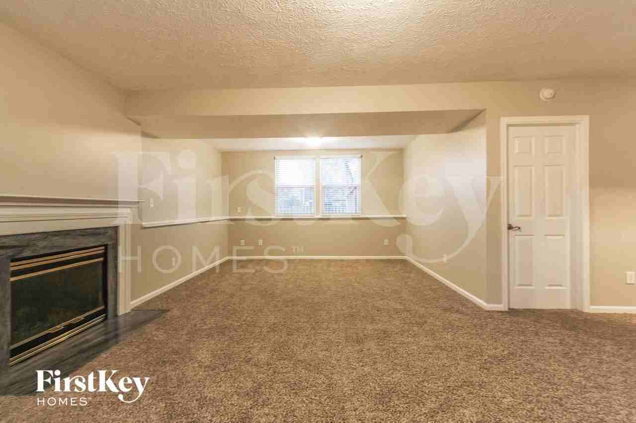 1520 Chase Blvd - Photo 6 of 16