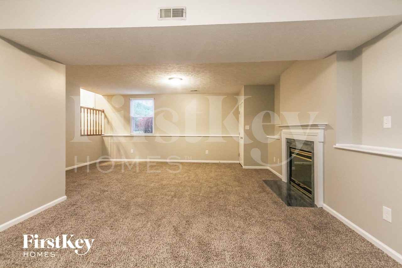 1520 Chase Blvd - Photo 7 of 16