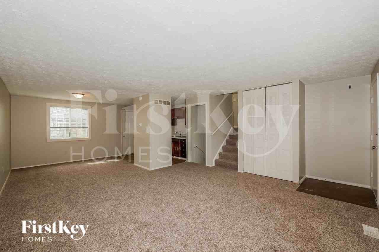 6718 Cordova Dr - Photo 4 of 16