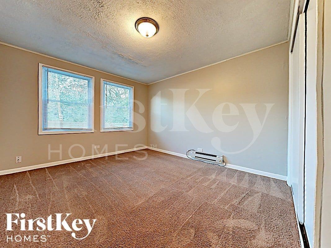 18609 Palmer Cir - Photo 6 of 16