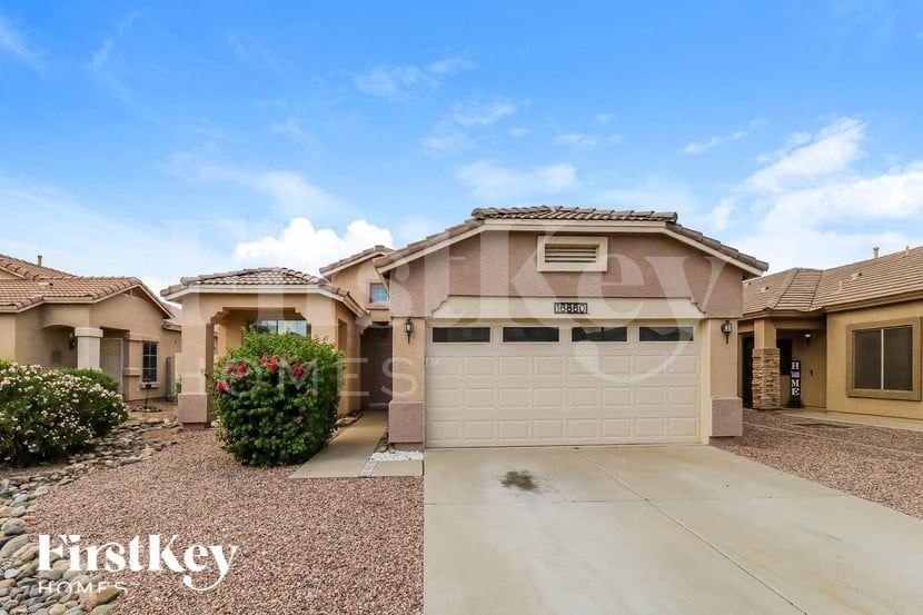 16860 W Cottonwood St - Photo 2 of 15