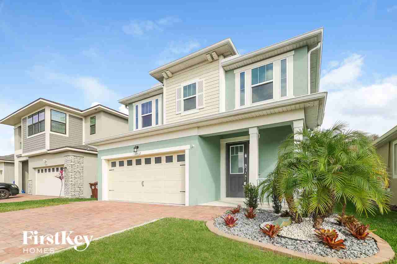 2412 Riverbank Cv - Photo 2 of 15