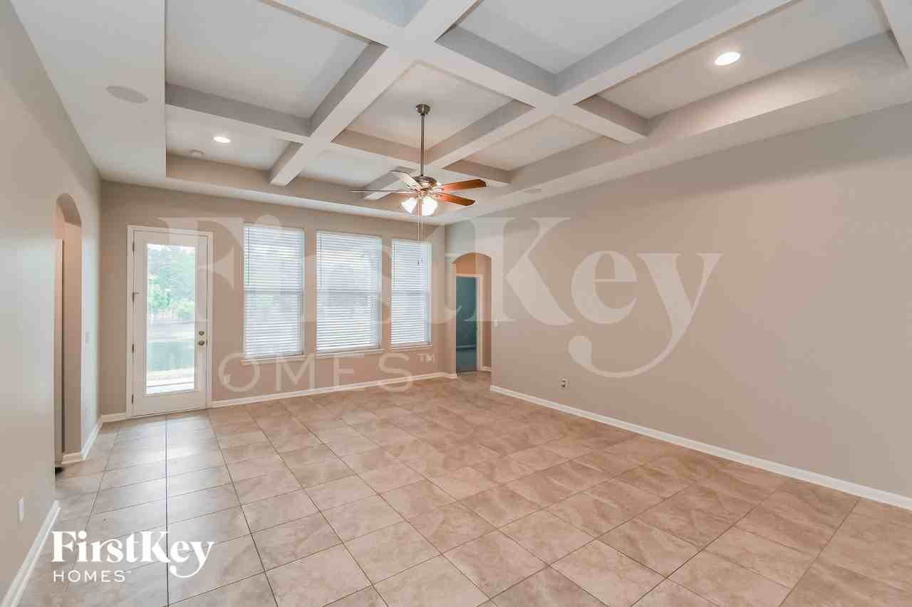 11187 Luffness Ct - Photo 3 of 15
