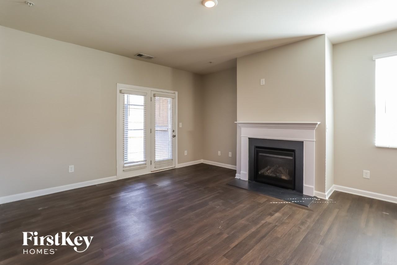 110 Lost Cove Dr Sw - Photo 2 of 15