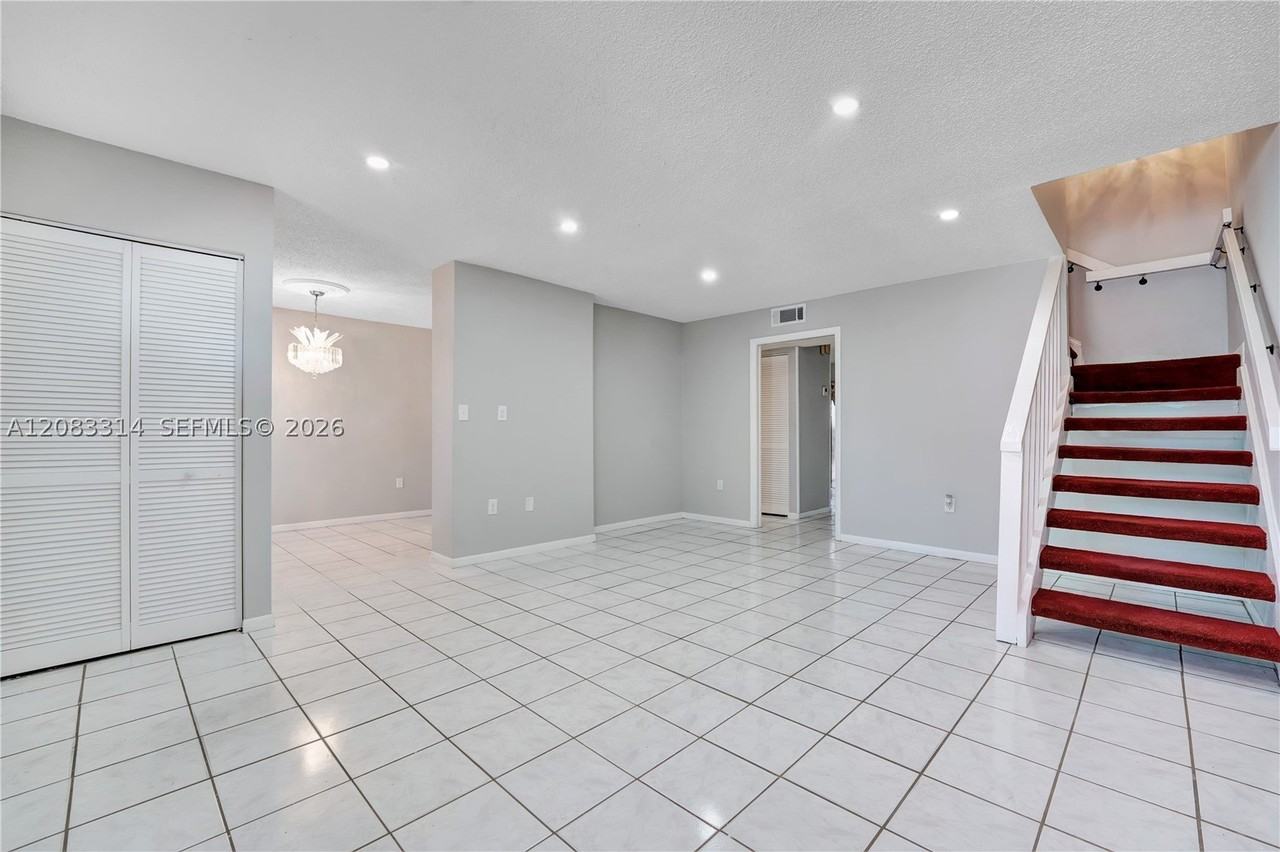 19599 Nw 55th Circle Pl - Photo 6 of 30