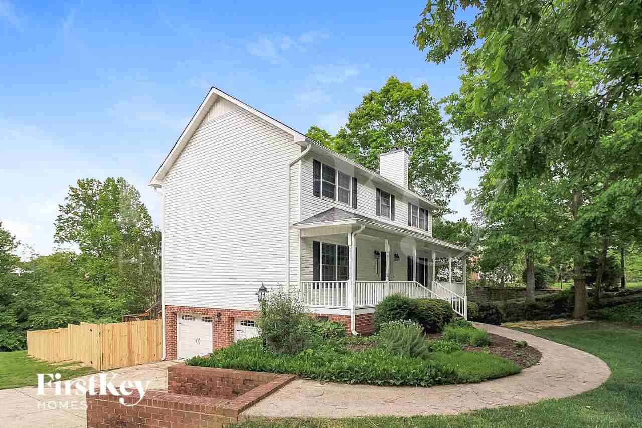 5225 Bridge Pointe Dr - Photo 2 of 15