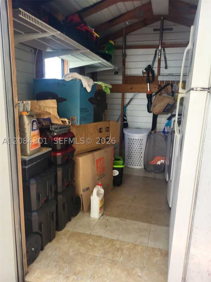1310 Sw 130th Ave #1310 - Photo 5 of 17