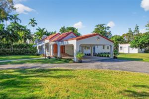 featured image of Alhambra Cir