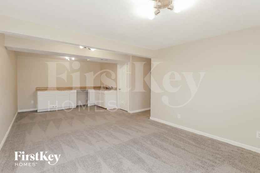 1877 Gates Dr W - Photo 7 of 15