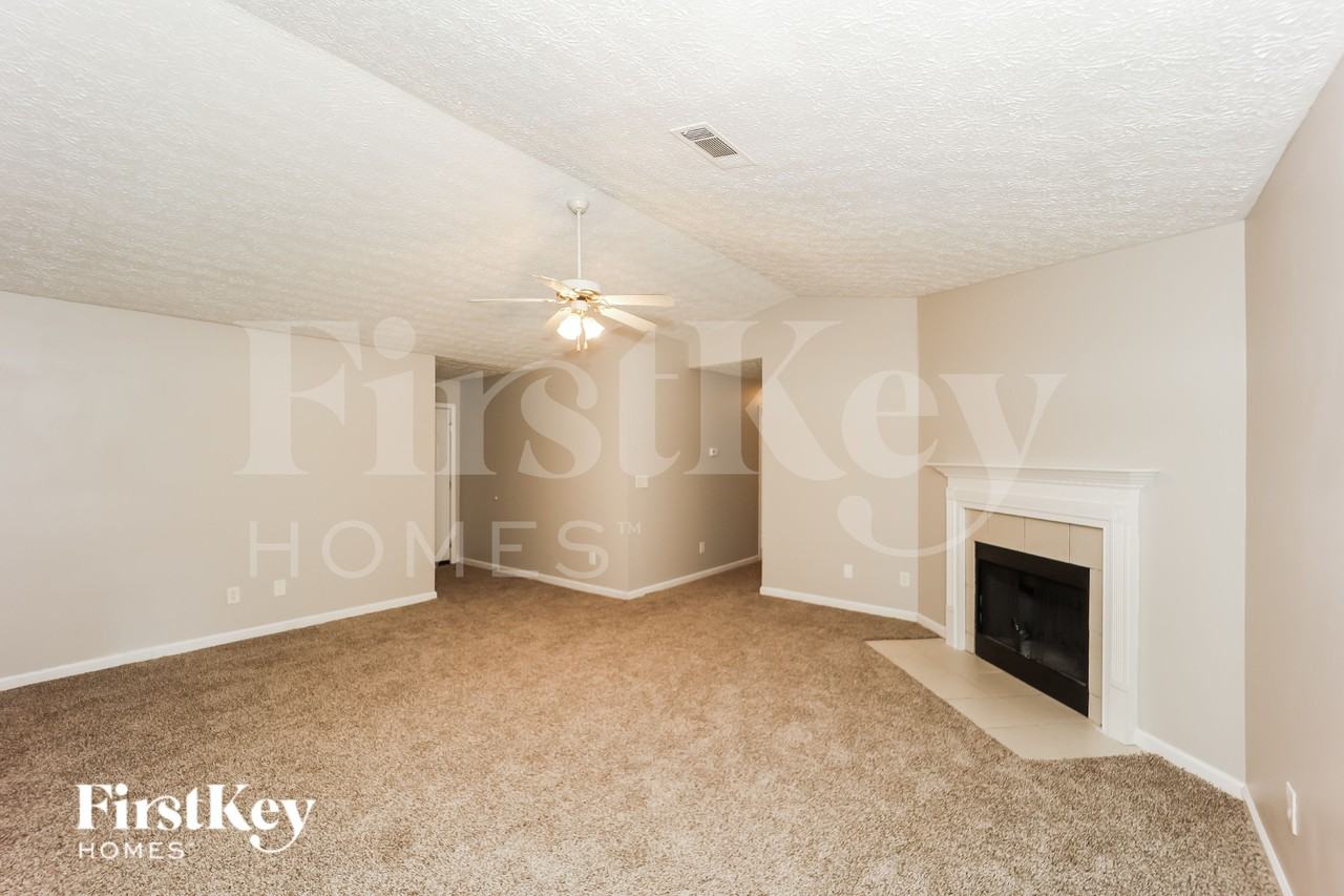941 Jester Creek Ct - Photo 5 of 16