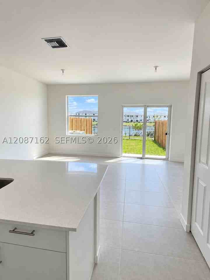 17884 Sw 358th St #17884 - Photo 5 of 26