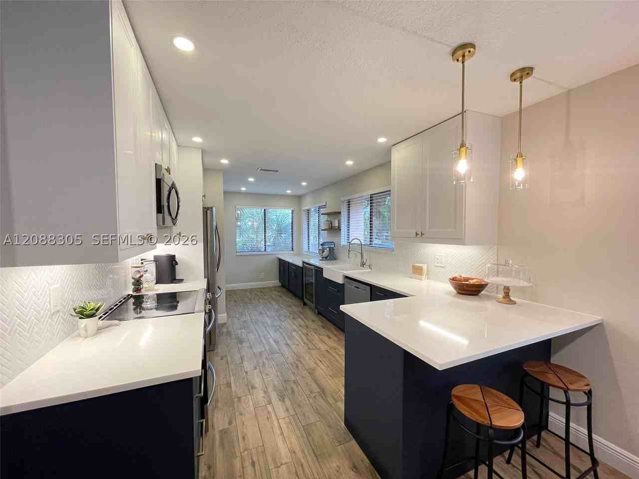 2221 Sw 92nd Ter #1903 - Photo 2 of 13