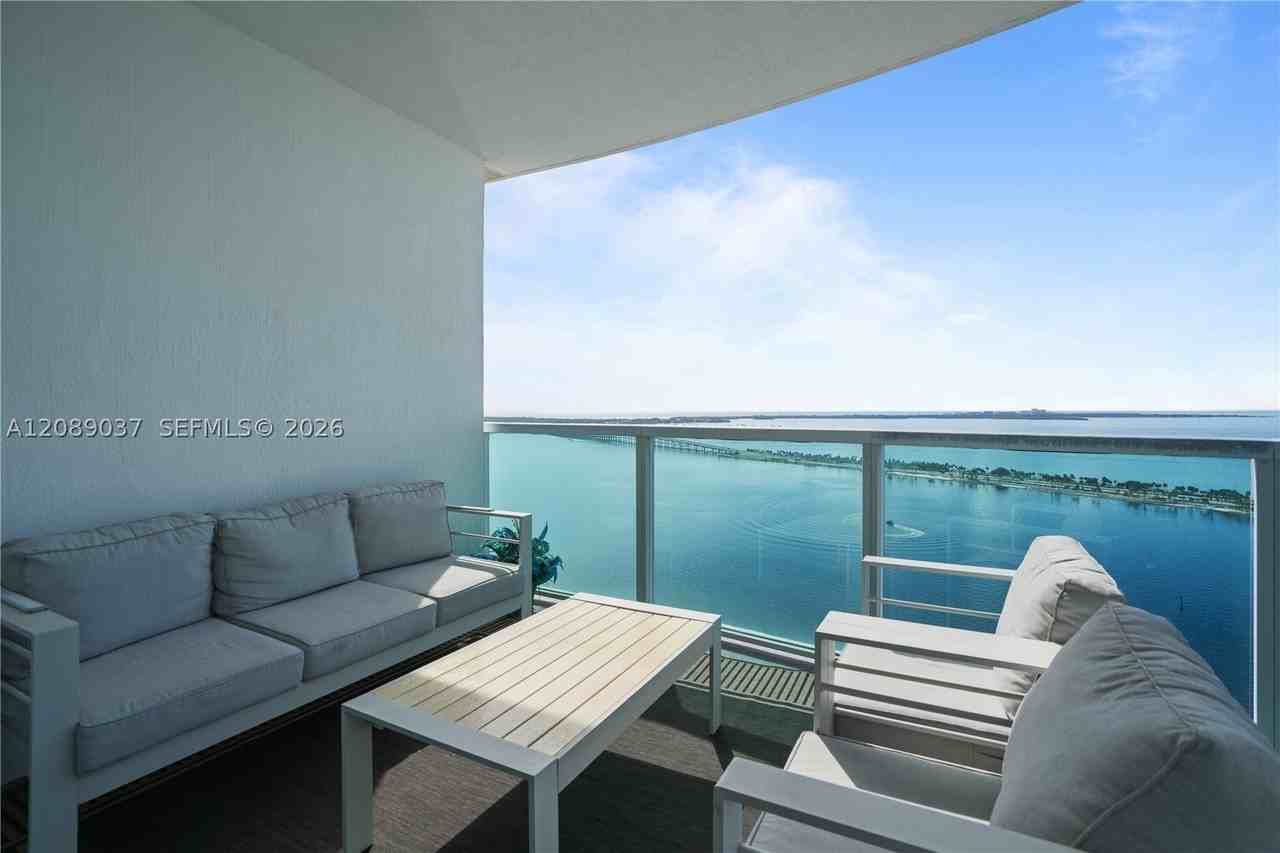 2101 Brickell Ave #3005 - Photo 4 of 30