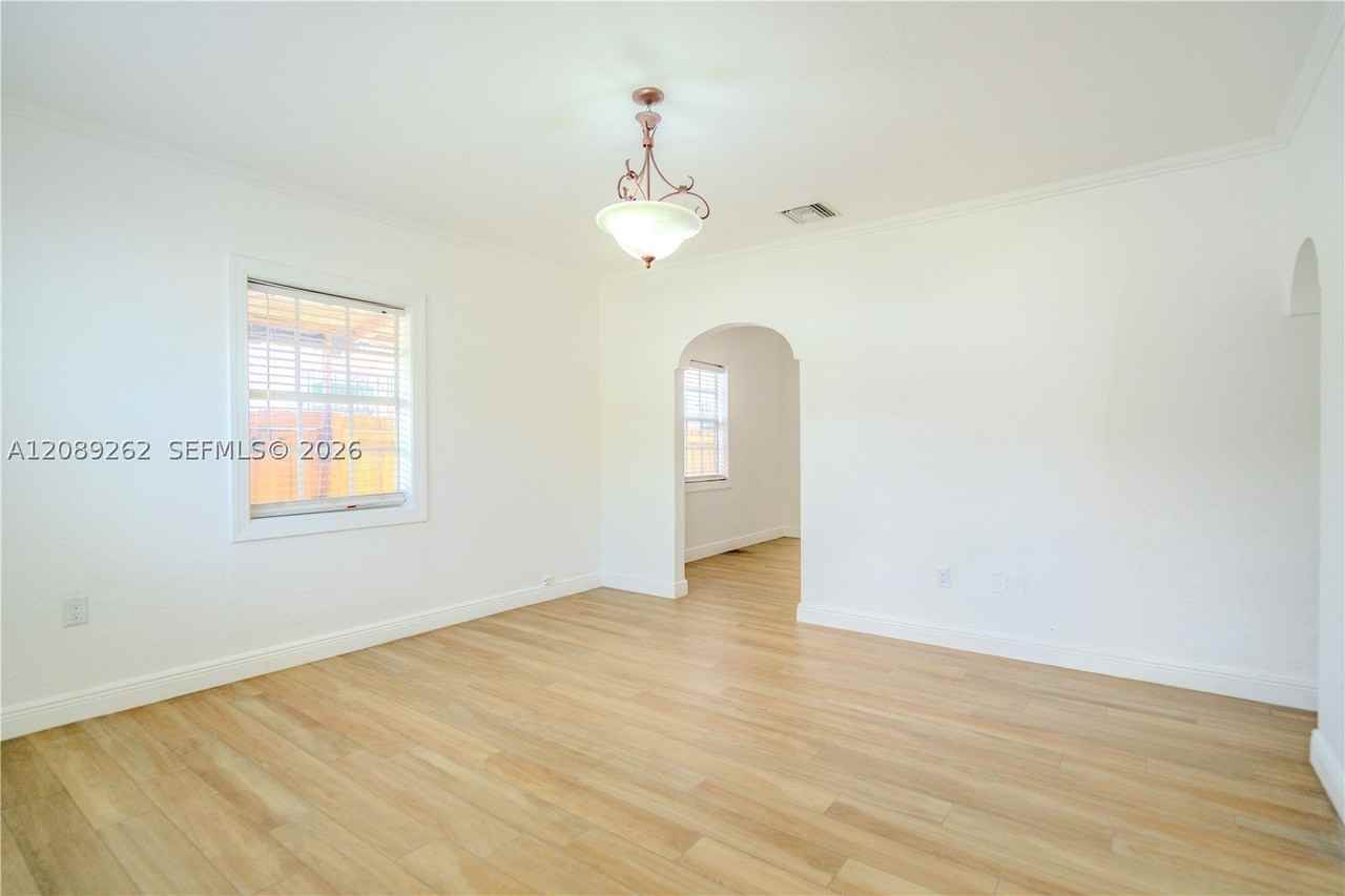 27 Sw 55th Avenue Rd #F - Photo 4 of 30