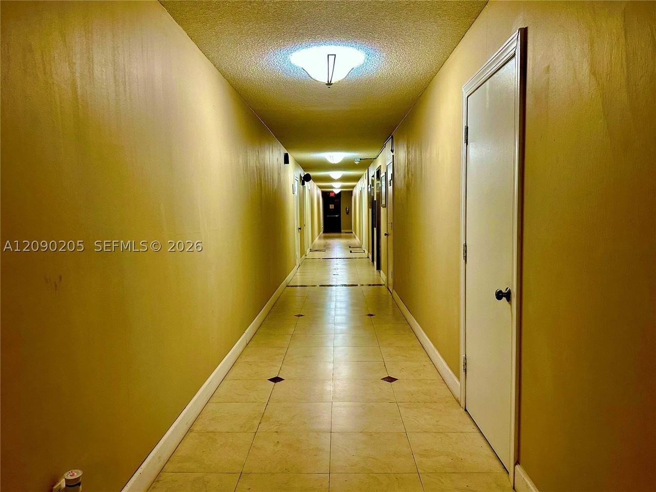 1401 S Ocean Dr #303 - Photo 3 of 31