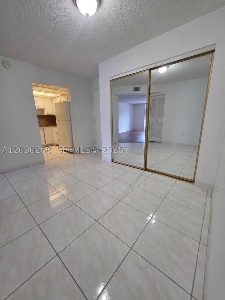 16950 W Dixie Hwy B225 Hwy #B225 - Photo 3 of 29