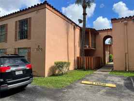 7200 Fairway Dr #H5 - Photo 1 of 1